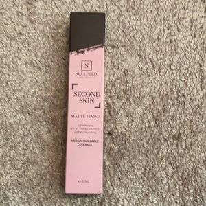 Aimee Connolly Second Skin Foundation Matte